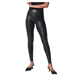 NWT Women’s SPANXshape™ Faux Leather Leggings Plus Size 3X Black